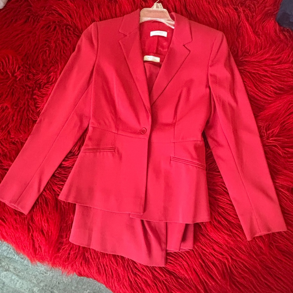 Prada Red Tailored skirt suit sz S